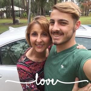 Meet your Posher, Sandra